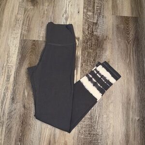 Aerie grey tie dye leggings size small